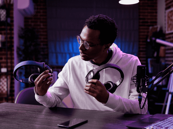 How to Pick the Best Condenser Mic/Sensitive Mic for Recording
