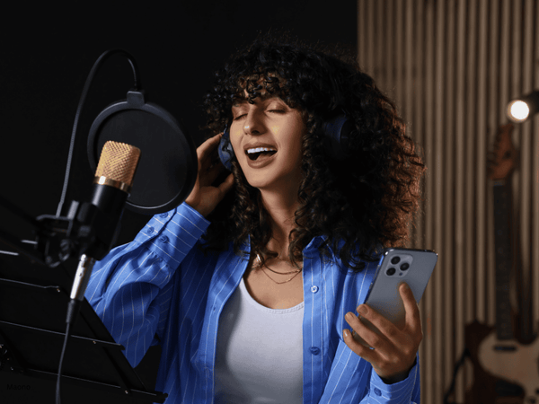 Does Singing Have Psychological Benefits? How It Boosts Well-Being