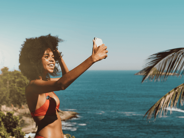 Beach Vlogging Essentials: What to Pack in Your Travel Bag