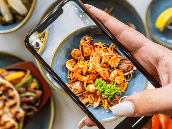 Wireless Mic Tips for Better Sound in Food Vlogs on the Go