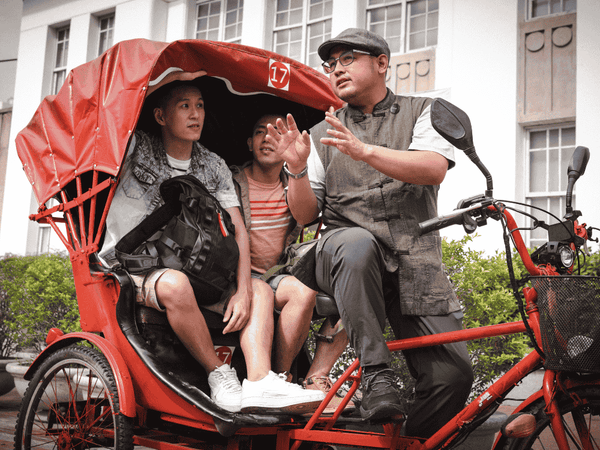 Best Wireless Mic Setup Tips for Walking Tours and Vlogging