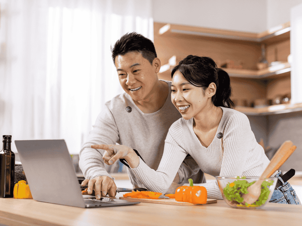 How Cooking Vlogs Boost Skills, Creativity & Kitchen Confidence