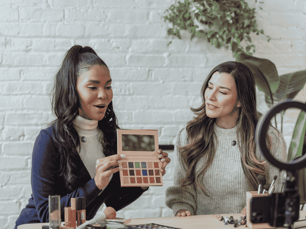 Boost Sales with Clear Audio: Why a Wireless Mic Is a Must-Have