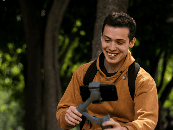 Why Content Creators Are Switching to the Maono Wave T5 Mic