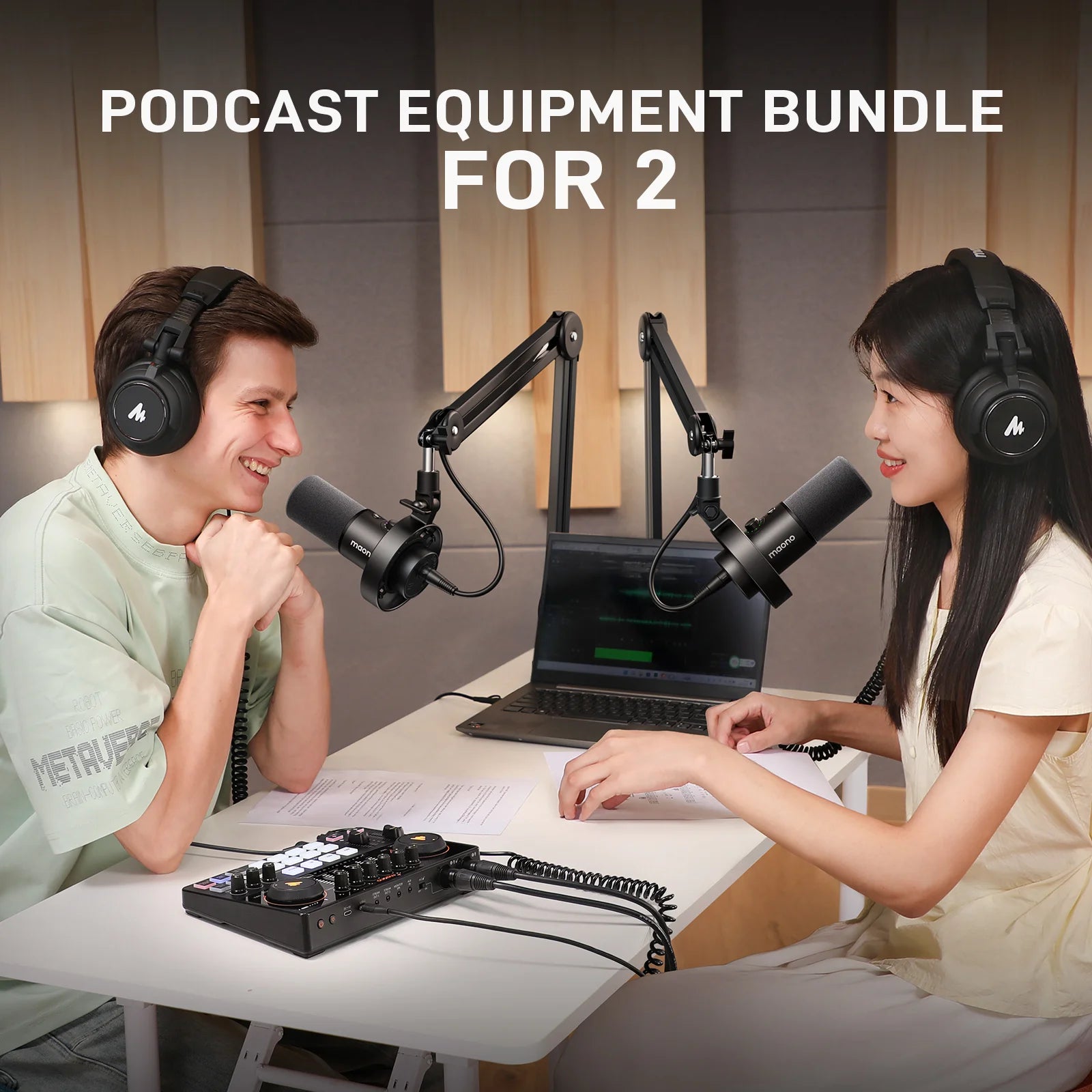 Ensemble d'équipement de podcast de qualité sonore suprême pour deux personnes