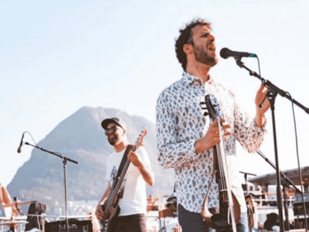 Understanding A Sound Source in Sound Systems: Examples & Uses