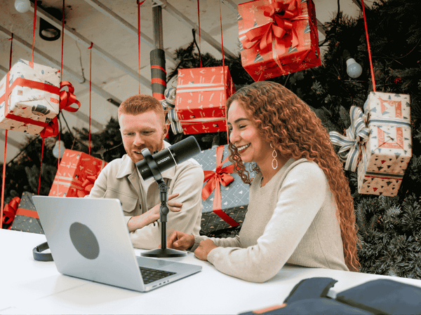 One-Mic Holiday Podcasting: Can the Maono PD200W Handle It All?