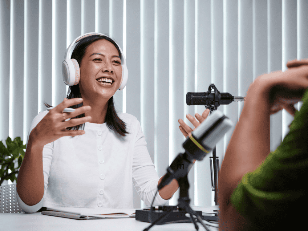 Interview Podcast Tips: Find Guests & Use a Noise Cancelling Microphone