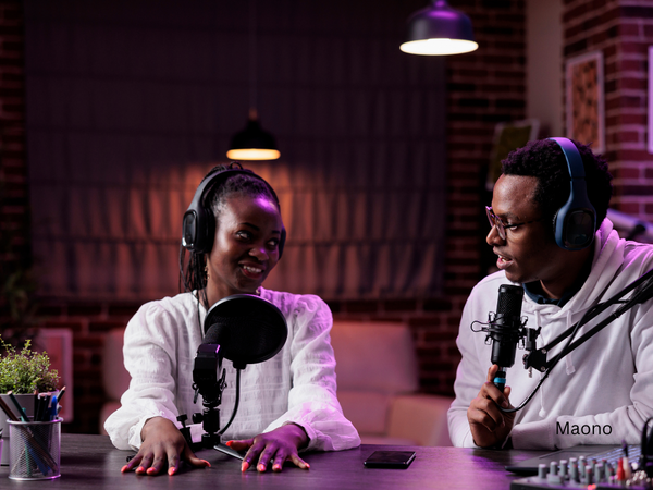 Top Podcast Kits for 2024: Essential Gear & Beginner-Friendly Options