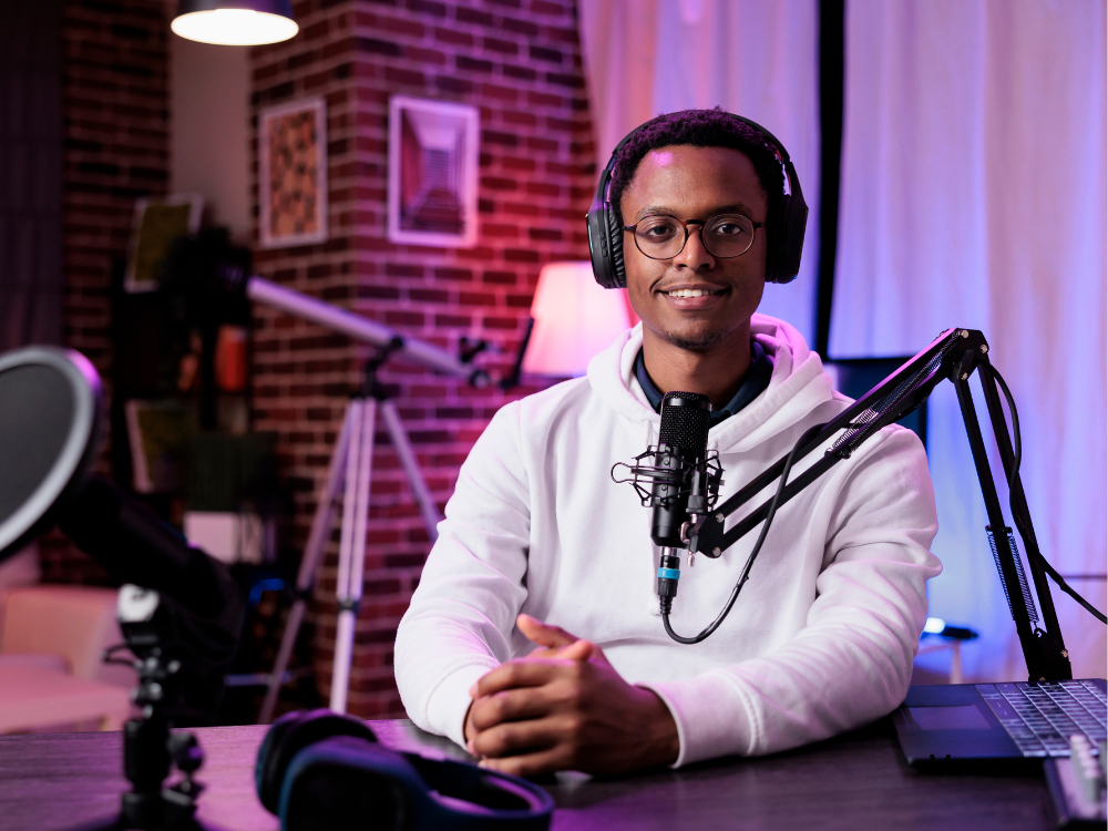 Mic Stand Guide: Types, Features & Tips for Choosing the Best